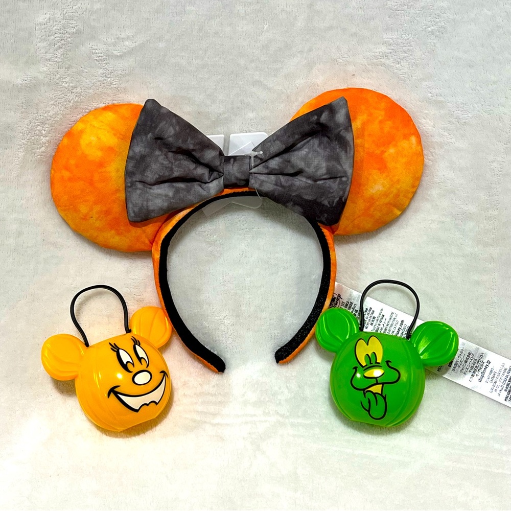 Halloween Mickey Ears & 2 Pluto Pumpkin Pursuit mini pumpkins bundle-NEW
